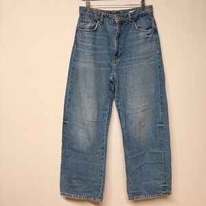 Zara Women's Relaxed Light Blue Denim Jeans